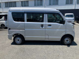 コンパクトなボディーなのでお車を初めてご購入される方でも安心してお乗りいただけます。