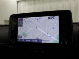 スマホをクルマとつなぐだけで、おなじみのアプリをディスプレイオーディオ上で気軽に使えるようになります。スマホと同じ感覚の画面タッチ操作はもちろん、ハンズフリー通話や各種機能を音声操作出来ます(^^)/