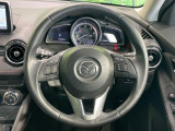 【純正革巻きステアリング】上質な革を使用することで、手にしっかり馴染みとても運転しやすいハンドルです♪