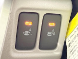 【シートヒーター】寒い日に重宝するシートヒーター!エアコンより早く温まってくれるので寒がりの人も安心ですね♪エアコンの温風は乾燥するから苦手、という方にもをおすすめです。