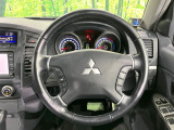 【ステアリングスイッチ】運転中、前方から目線をそらすことなく、オーディオ等の操作が可能な便利機能!安心&快適なドライブを演出してくれます♪