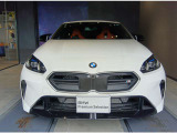 エンジェルアイ、イカリングと呼ばれるBMWのライトの正式名称は「コロナリング」です。一目でBMWとわかる伝統のデザインです。