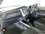 見通しのよいすっきりとした視界で、誰でも運転しやすいです。運転のしやすさは疲れにくさにも繋がりますよ♪