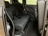オートエアコンで暑い日も寒い日も車内は快適ですよ♪