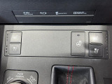◆シートヒーター/シートエアコン◆運転席、助手席共に調節が可能なシートヒーター/シートエアコンを装備。季節を問わず快適にご使用いただけます。