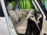 運転席シート廻りは使用感も少なく、良好な状態となっています。丁寧に使われていたことがよくわかりますね。