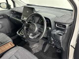 【車両検査証明書】付 ◇資格を持った検査員が車を細かくチェック