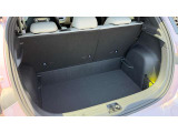 【トランク】トノカバーを外せば、縦に荷物を積むこともできます!