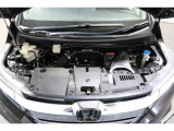 Hondaの技術が詰まったエンジンルーム☆☆☆エンジンルーム室内ともにルームクリーニング済みで清潔です◎快適なドライブをお楽しみください♪♪