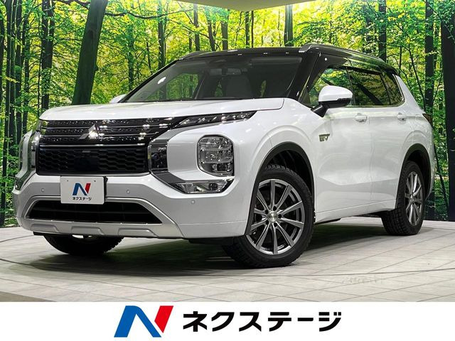 アウトランダー PHEV 2.4 P 4WD
