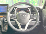 【純正革巻きステアリング】上質な革を使用することで、手にしっかり馴染みとても運転しやすいハンドルです♪