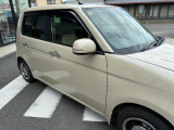右側サイドの画像です。