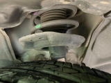 お車を安心してお乗りいただく為には、足回りの定期点検が欠かせません。サービスサポート(有償保証)では無料点検もご提供しており、安心のカーライフをお過ごしいただけるサポート体制が整っています。