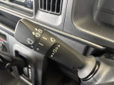 お手入れはラクに、輝きはキレイなままに。愛車の美しい輝きを守る「ボディコーティング」を各種ご用意しております。