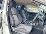 ドライバーによって運転しやすいポジションは異なり、あの車はどうなのか不安なこともありますよね。気になるお車は店頭で乗り込んでご確認いただけます♪