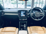 XC40 B4 AWD インスクリプション 4WD 4WD 本革シート