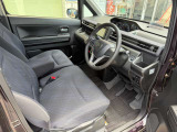 運転席!乗り降りもしやすいです!