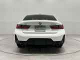 弊社ではオーナー様の安心安全ドライブをサポートさせていただくためにもBMW自動車保険をお勧めしております。