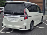 セレナ 1.2 e-POWER ハイウェイスターV 