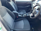 運転席まわりになります。実際に乗って頂き乗り心地をご体験してみてください。