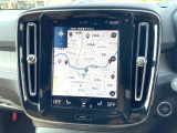 【9インチタッチスクリーン純正HDDナビ】「Apple Car Play」「Android Auto」対応のボルボ先進ナビゲーション「SENSUS」。最新地図データへ無料更新してお渡しします。