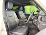 運転席シート廻りは使用感も少なく、良好な状態となっています。丁寧に使われていたことがよくわかりますね。
