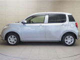 安心の納車前整備を実施します。その際にエンジンオイル、オイルエレメント、ワイパーゴムを交換いたします。