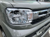 LEDヘッドライトは消費電力が少なく、球も長持ちしやすいなどメリットが多いです。HIDやハロゲンライトに比べ夜間も明るく照らしてくれます。