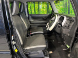 運転席シート廻りは使用感も少なく、良好な状態となっています。丁寧に使われていたことがよくわかりますね。