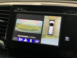 【バックカメラ】リバースにするだけで映ります、後方の安全確認や、狭い駐車場での車庫入れ、雨の日や夜間など視界の悪い時に便利です!安全にバックする為には欠かせない装備です。
