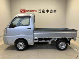 側面からの写真です。ご希望のお車が見当たらない場合は、弊社スタッフがしっかりとお客様のご要望に合ったお車をお探し致します。