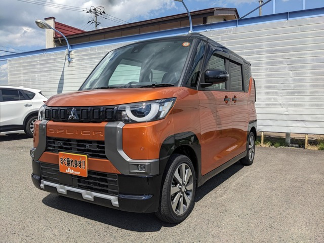 デリカミニ T プレミアム 4WD