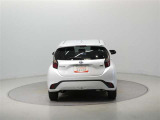 U-Carの販売だけでなく自動車保険、携帯電話の販売も行っております。