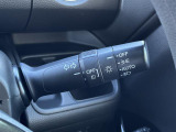 【 オートライト 】オートライトなのでライトの点け忘れを気にすることなく運転が出来ます♪//