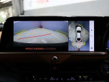 バックガイドモニターで、後方を確認しながら安心して駐車することができます。運転初心者も熟練者も必須の機能ですよ!
