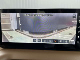 運転席から見えにくい死角が見える先進カメラ装備!
