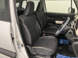 【フロントシート】さまざまな体格の方が快適に運転ができるよう配慮したシートになっております。