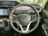 【レーダークルーズコントロール】高速道路での長距離走行が楽に!!自動で速度を保つクルーズコントロールが、衝突軽減システムと連携し、前方の車両を感知して車間を保つように速度調節してくれます!!