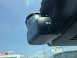 【ドライブレコーダー】時間に合わせた情報をしっかりと録画録音いたします。運転に際してのトラブルや事故などの映像もしっかりと録音録画いたします。