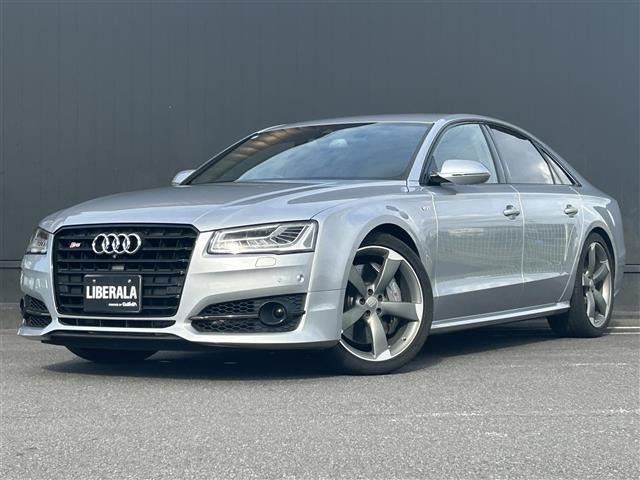 S8 プラス 4WD 4WD 本革シート