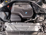 【ご納車前点検】BMW認定中古車は100項目の箇所を徹底的にチェック致します。機械的な箇所や電気系、コンピューターなどをご納車前に点検し、交換基準に達した部品は全て新品に修理返品した後にご納車致します。