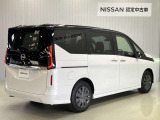 セレナ 2.0 XV マルチベッド
