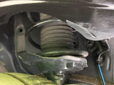 お車を安心してお乗りいただく為には、足回りの定期点検が欠かせません。サービスサポート(有償保証)では無料点検もご提供しており、安心のカーライフをお過ごしいただけるサポート体制が整っています。