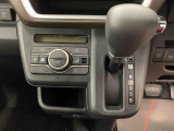 群馬ダイハツでは、安心してお乗りいただけるようにすべての車に検査・クリーニングを実施しています。