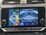 プロパイロットパーキングは3ステップの操作だけで駐車完了するまでドライバーをアシスト。まるでクルマ自身に知能があるかのように作動。駐車の常識が変わります。