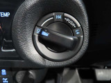 2WD,4WD切り替えスイッチです。