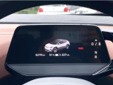 新車拠点のデモカー(試乗車)で使用していた車両です。弊社整備工場にて点検整備を行ったうえで新車保証を継承いたしますのでご安心ください。