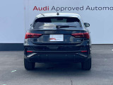 認定資格を持つテクニシャンにより入念なメンテナンスが施され、お客様のもとに。「Audiが2度認めたAudi」が高品質であることには、確かな理由があります。