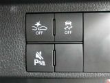 安全運転を支援する機能が付いてます。詳しくは店舗スタッフまでお尋ね下さい。