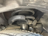 お車を安心してお乗りいただく為には、足回りの定期点検が欠かせません。サービスサポート(有償保証)では無料点検もご提供しており、安心のカーライフをお過ごしいただけるサポート体制が整っています。